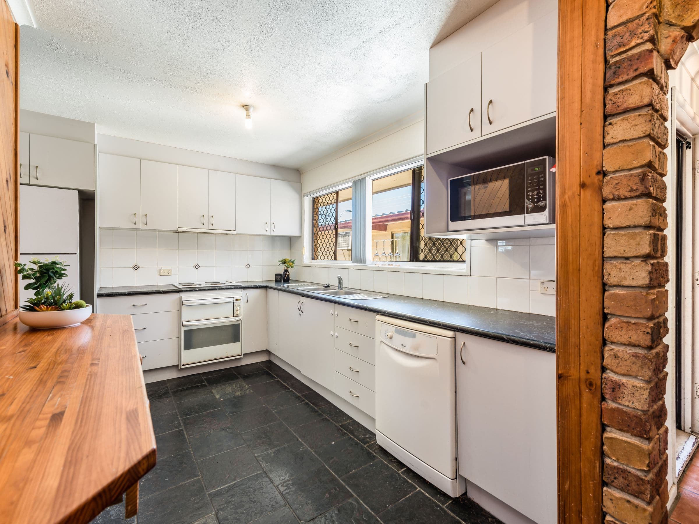 121 Parfrey Road, Rochedale South QLD 4123, Rochedale South - Thumbnail 4