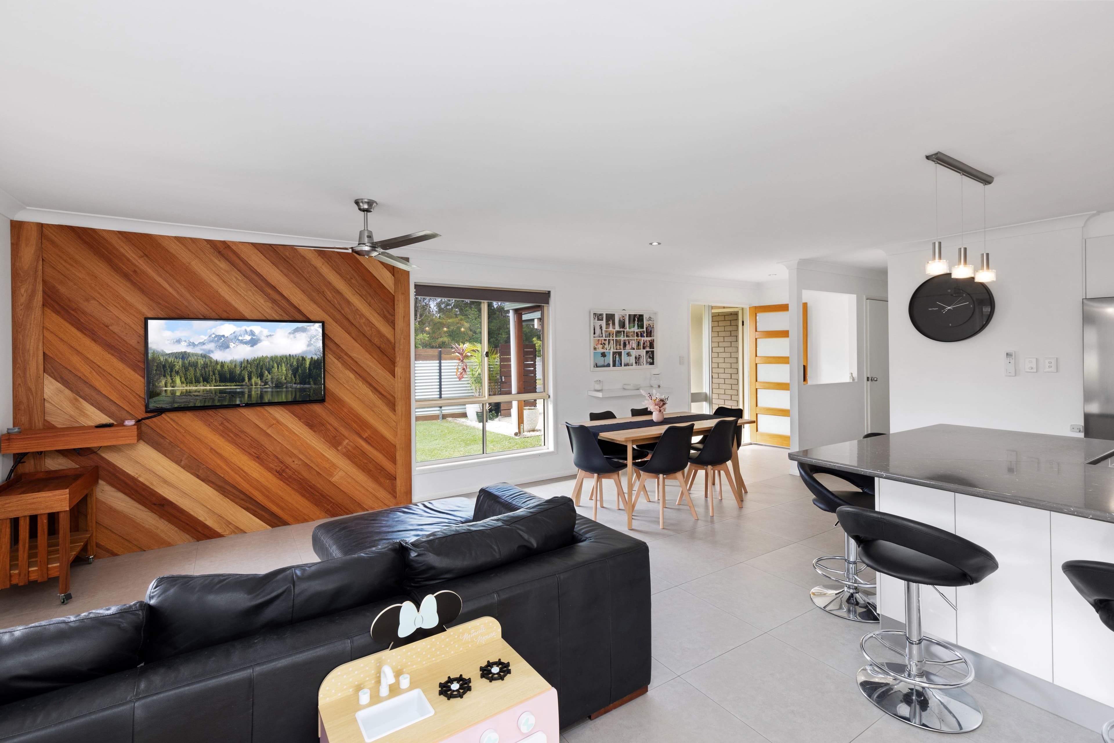 20 Bluegum Street, Landsborough QLD 4550, Landsborough - Thumbnail 2