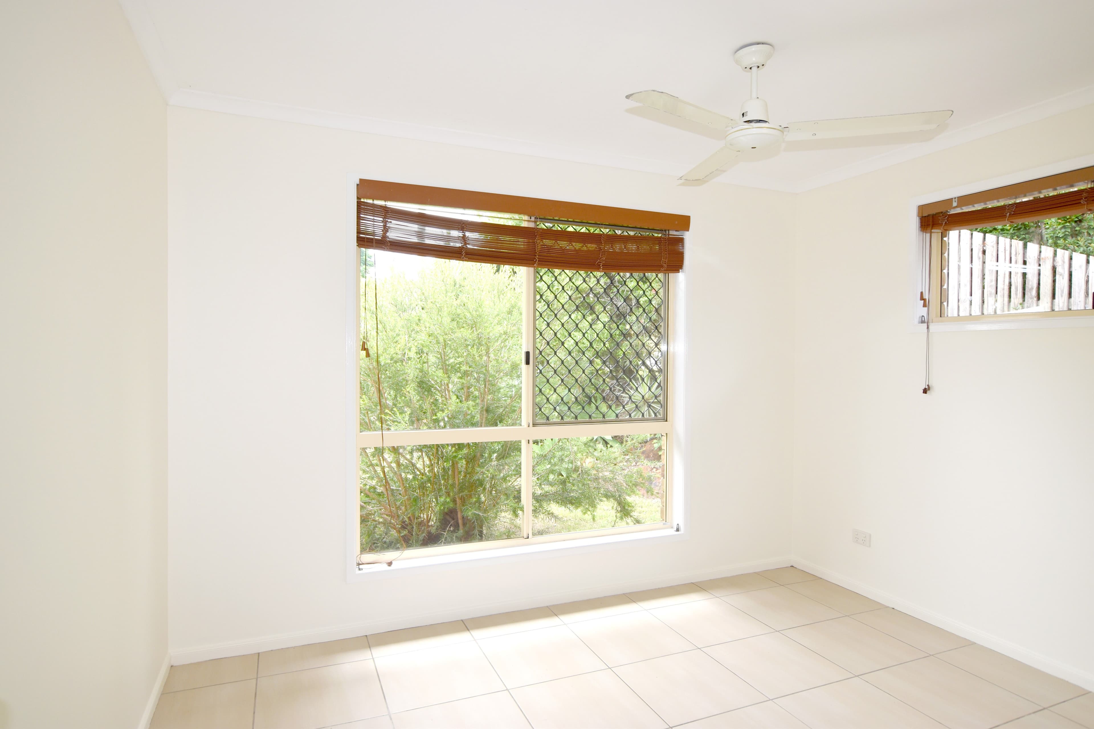 5 Lady Elliot Court, Clinton QLD 4680, Clinton - Thumbnail 2
