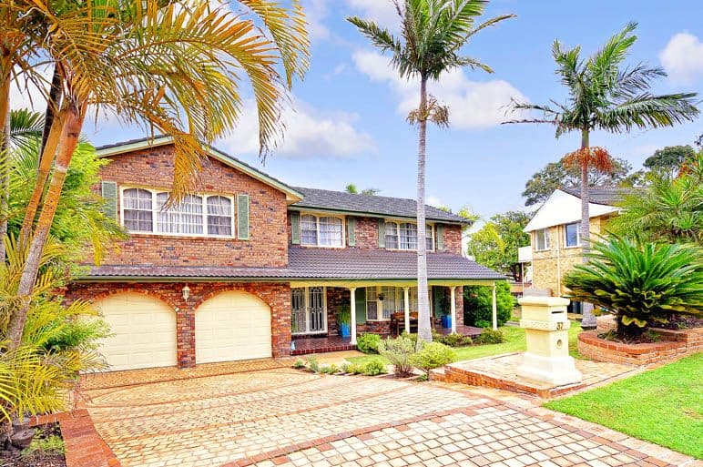 37 Roscommon Crescent, KILLARNEY HEIGHTS NSW 2087, Killarney Heights - Image 1