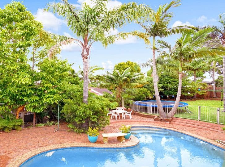 37 Roscommon Crescent, KILLARNEY HEIGHTS NSW 2087, Killarney Heights - Thumbnail 2