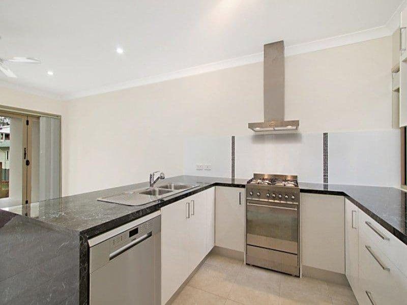 43 Steele Street, Holland Park QLD 4121, Holland Park - Thumbnail 2