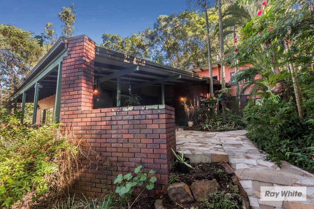 11 Wanawong Court, Ferny Hills QLD 4055, Ferny Hills - Thumbnail 2