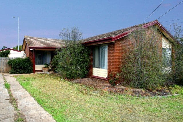 19 Cormorant Crescent, WERRIBEE VIC 3030, Werribee - Image 1