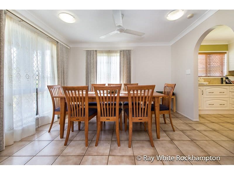 28 Agnew Avenue, NORMAN GARDENS QLD 4701, Norman Gardens - Thumbnail 3