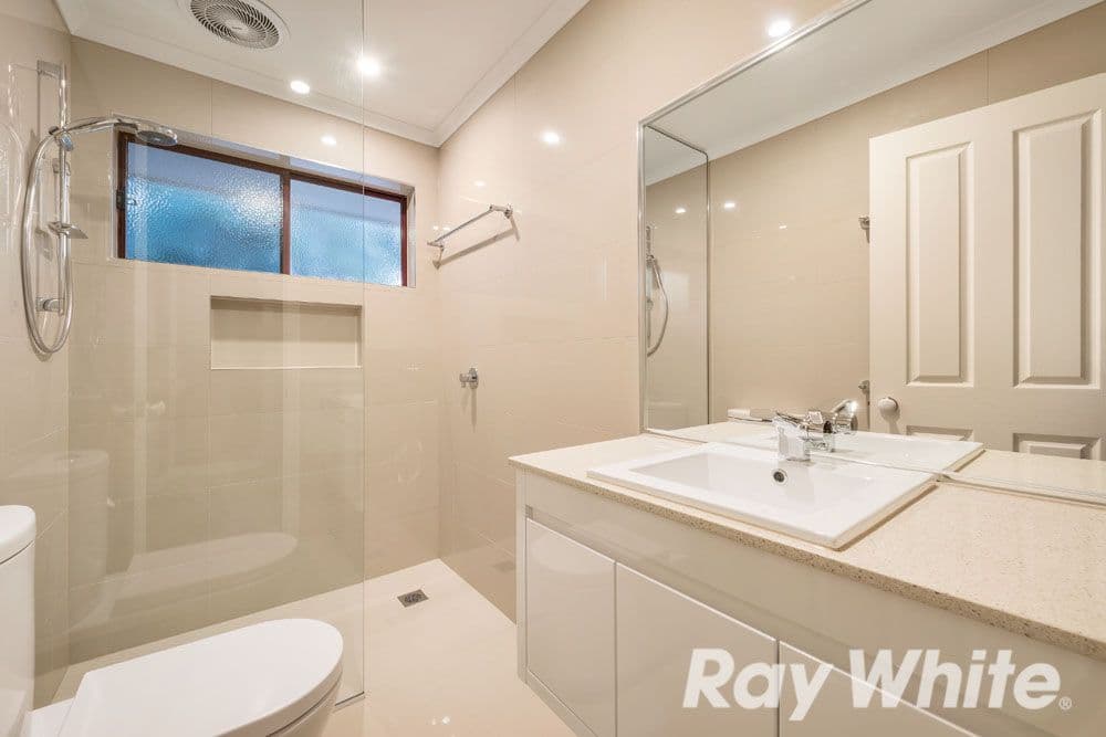 56 Mowbray Drive, WANTIRNA SOUTH VIC 3152, Wantirna South - Thumbnail 4