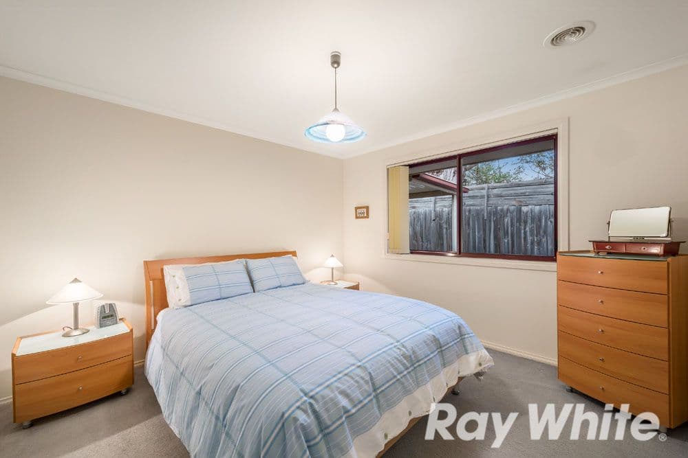 56 Mowbray Drive, WANTIRNA SOUTH VIC 3152, Wantirna South - Thumbnail 5