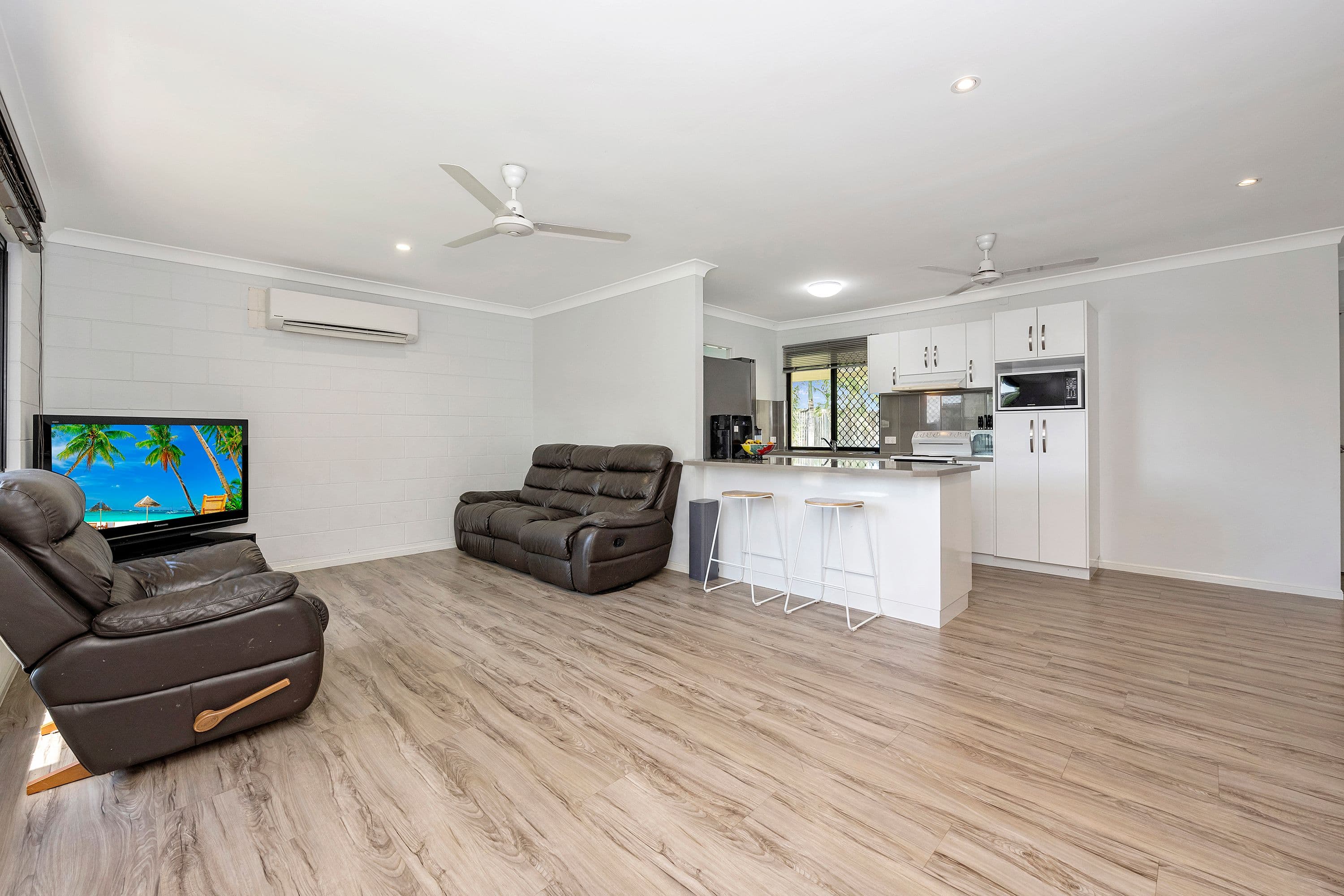 6 Camplin Court, Burdell QLD 4818, Burdell - Thumbnail 4