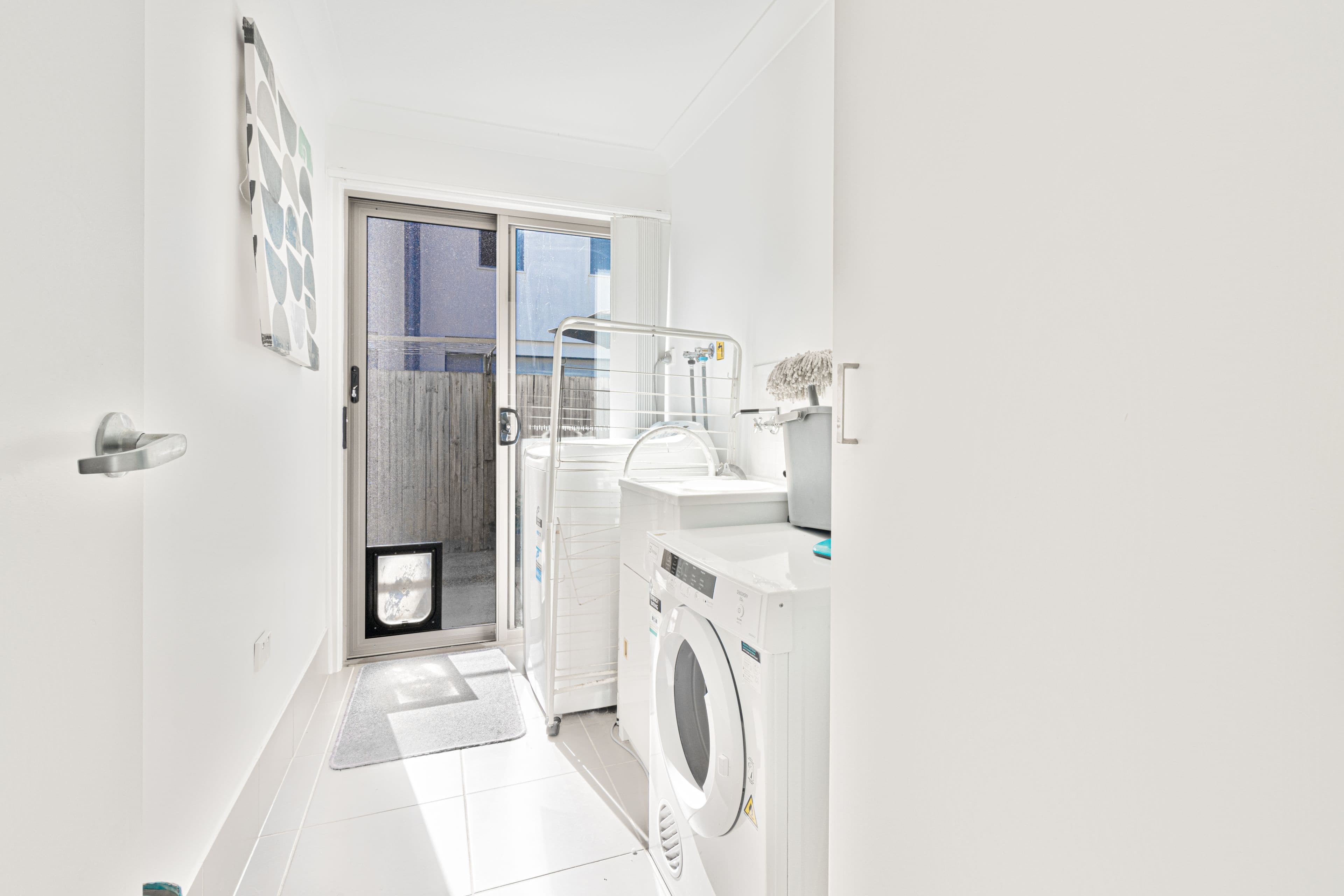 11 Kelly Avenue, Coomera QLD 4209, Coomera - Thumbnail 4
