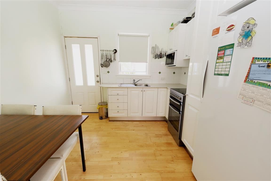 114 Broughton Street, Tumut - Thumbnail 3