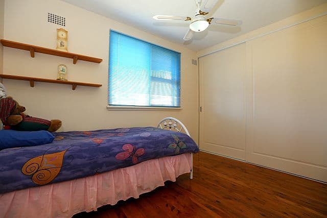 11 Georges Crescent, GEORGES HALL NSW 2198, Georges Hall - Thumbnail 6