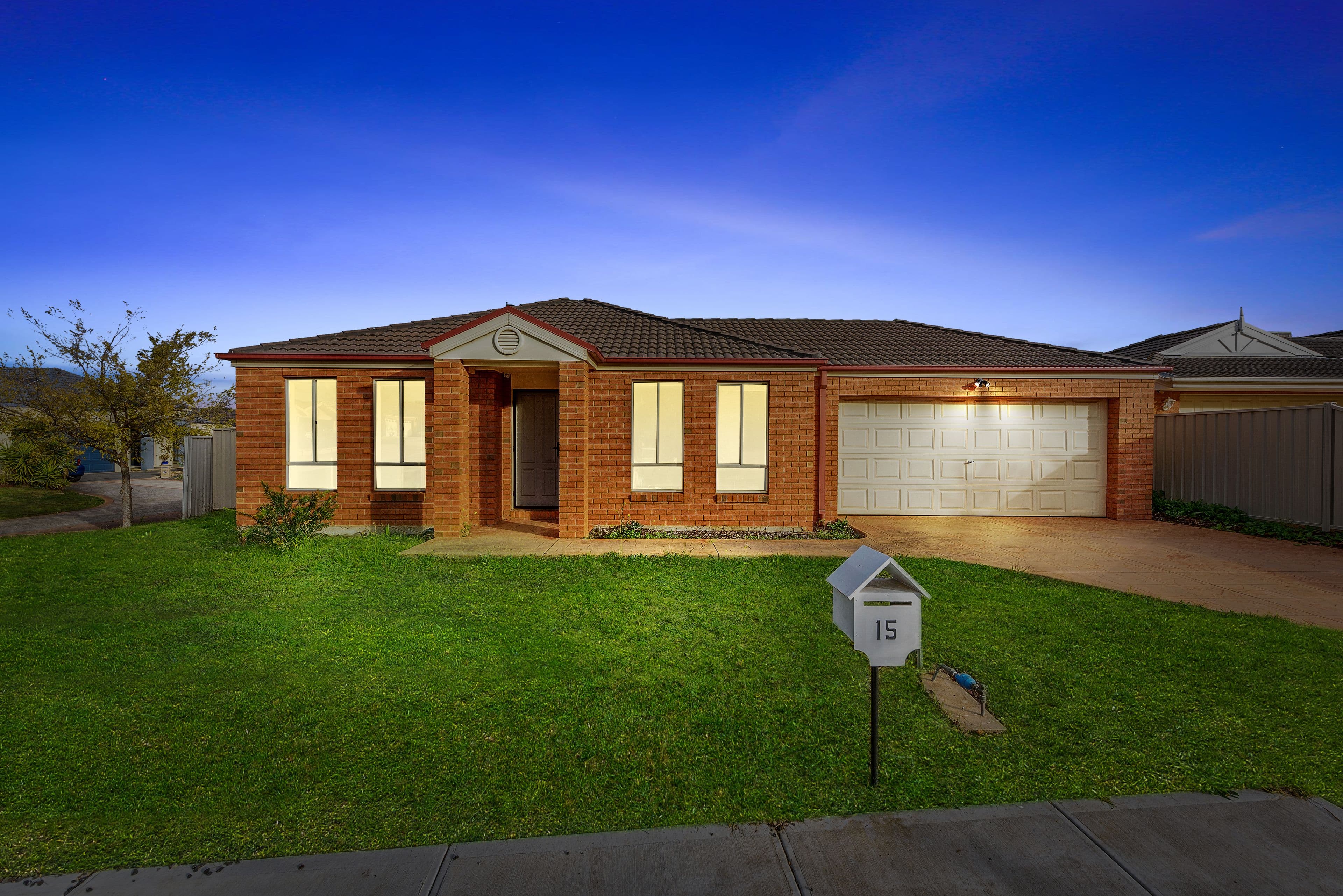 15 Marrowie Place, Taylors Hill VIC 3037, Taylors Hill - Image 1