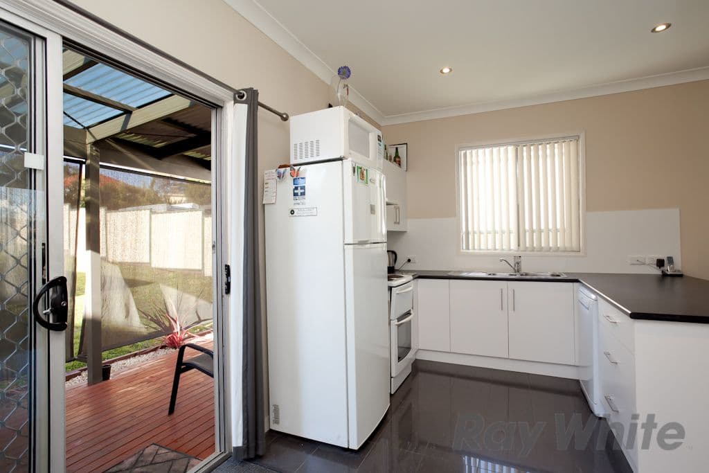13 Cardiff Road, WALLSEND NSW 2287, Wallsend - Thumbnail 5