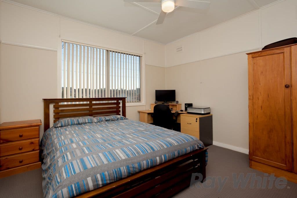 13 Cardiff Road, WALLSEND NSW 2287, Wallsend - Thumbnail 8