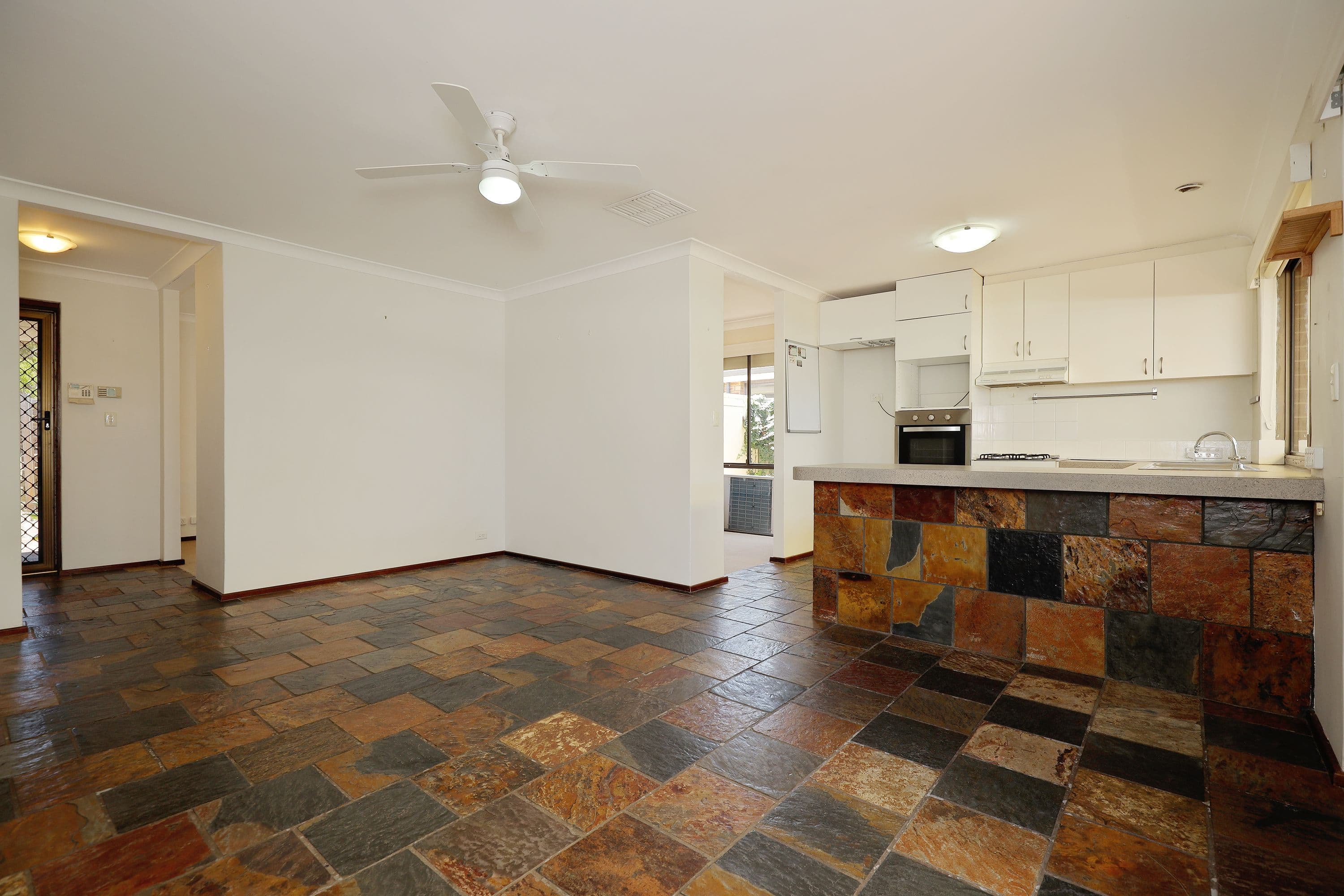 6 Dania Close, Craigie WA 6025, Craigie - Thumbnail 4