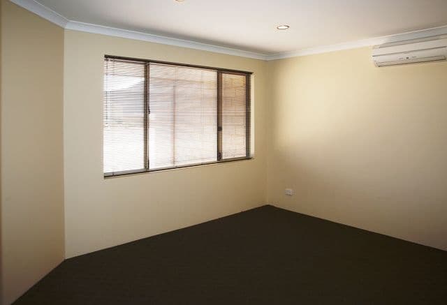 14 Neptune Corner, GLENFIELD WA 6532, Glenfield - Thumbnail 2