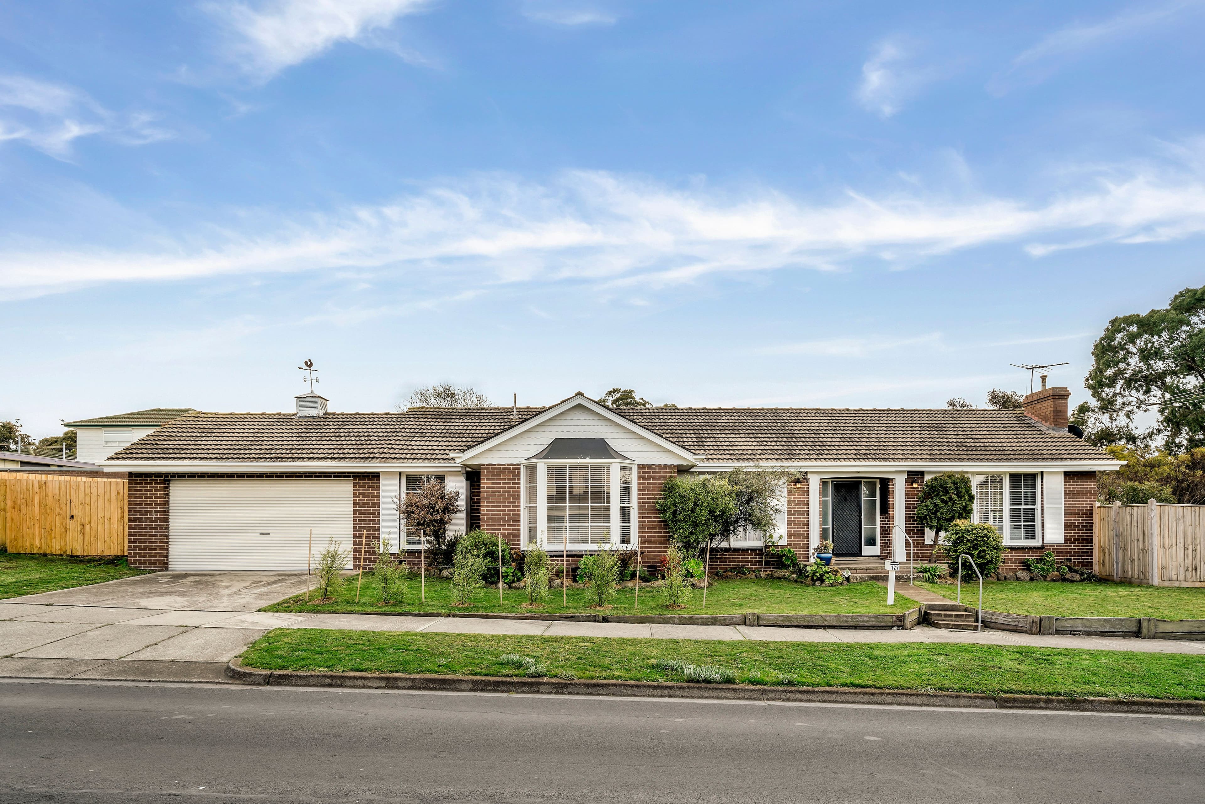 129 McKell Avenue, Sunbury VIC 3429, Sunbury - Thumbnail 2