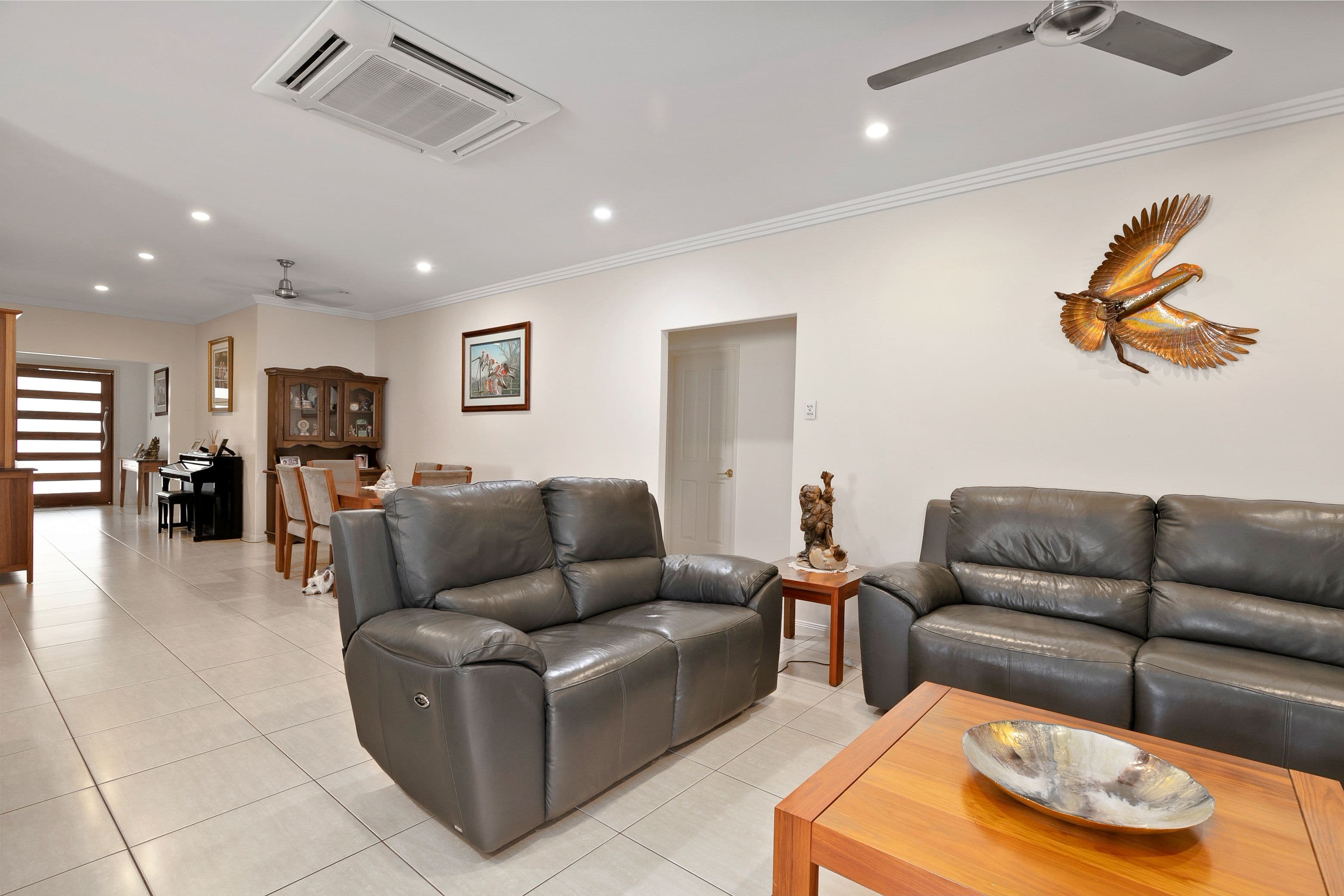 37 Moriarty Street, Emerald QLD 4720, Emerald - Thumbnail 6