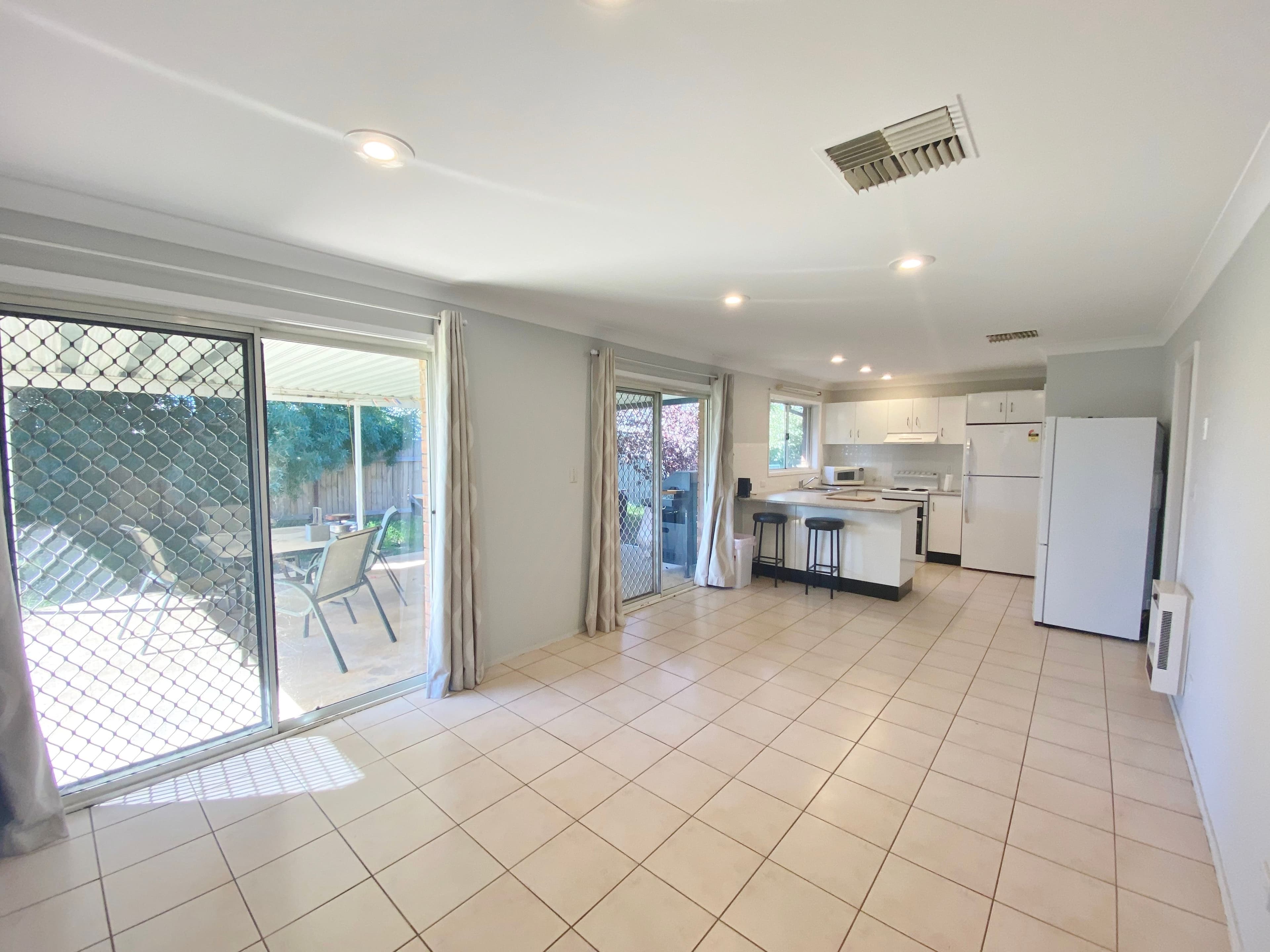 28 Dwyer Drive, Young NSW 2594, Young - Thumbnail 3