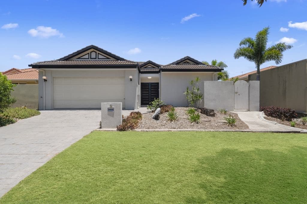 41 Dugong Crescent, Banksia Beach QLD 4507, Banksia Beach - Thumbnail 2