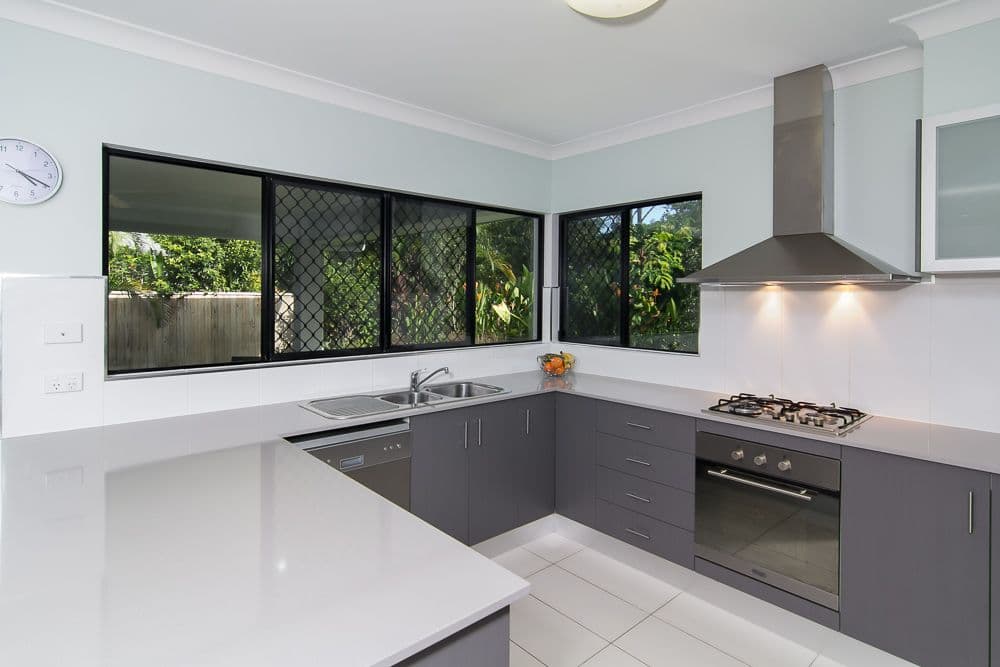 3 Lighthouse Court, Trinity Beach QLD 4879, Trinity Beach - Thumbnail 3