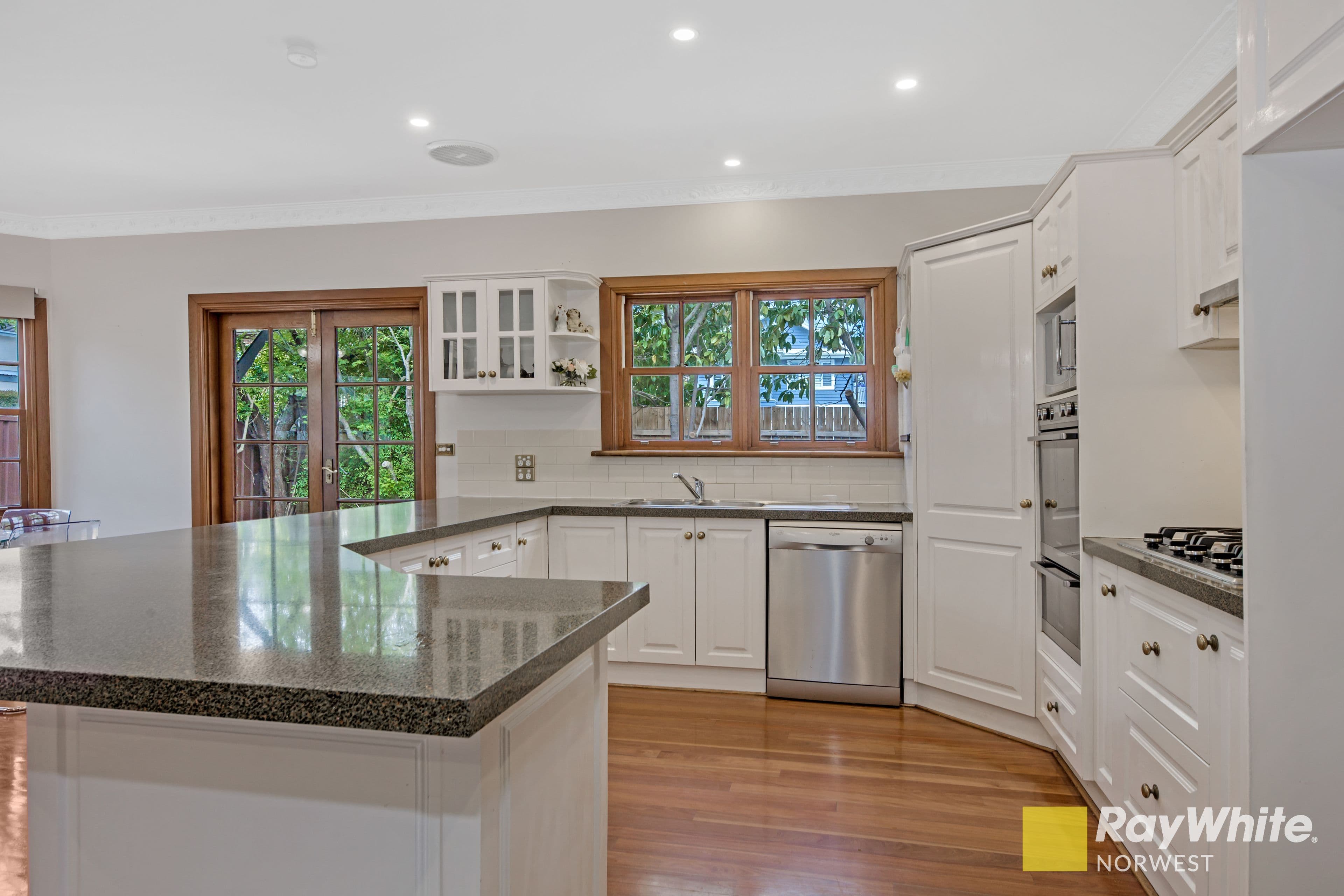 16 Riverside Avenue, Putney NSW 2112, Putney - Thumbnail 3