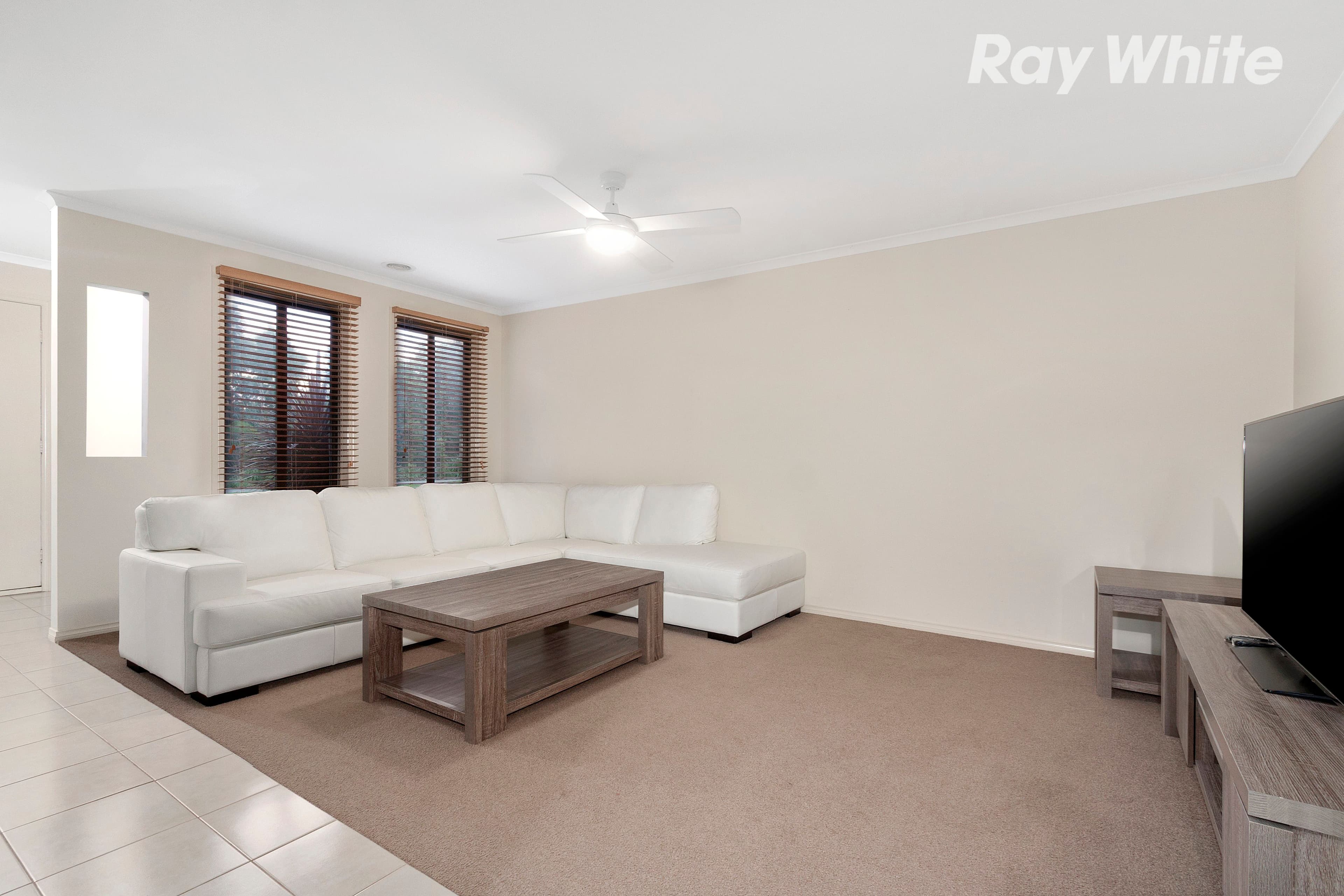 49 Fallingwater Drive, Pakenham VIC 3810, Pakenham - Thumbnail 2
