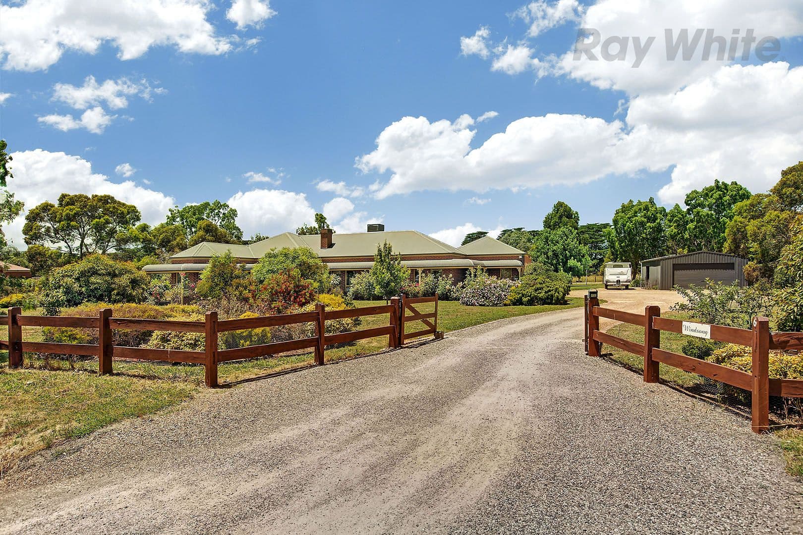 6 Retland Drive, Whittlesea VIC 3757, Whittlesea - Thumbnail 2