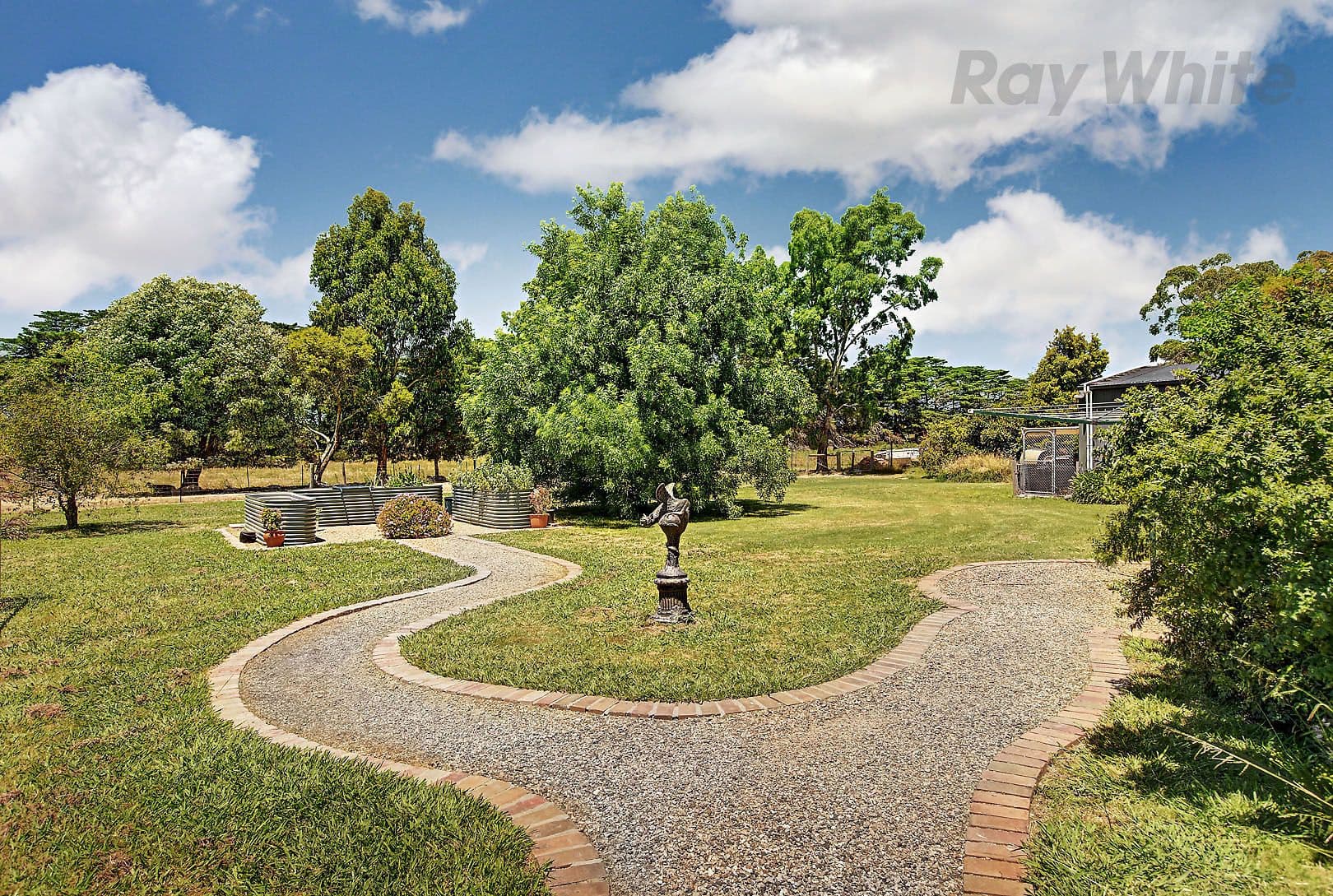 6 Retland Drive, Whittlesea VIC 3757, Whittlesea - Thumbnail 5