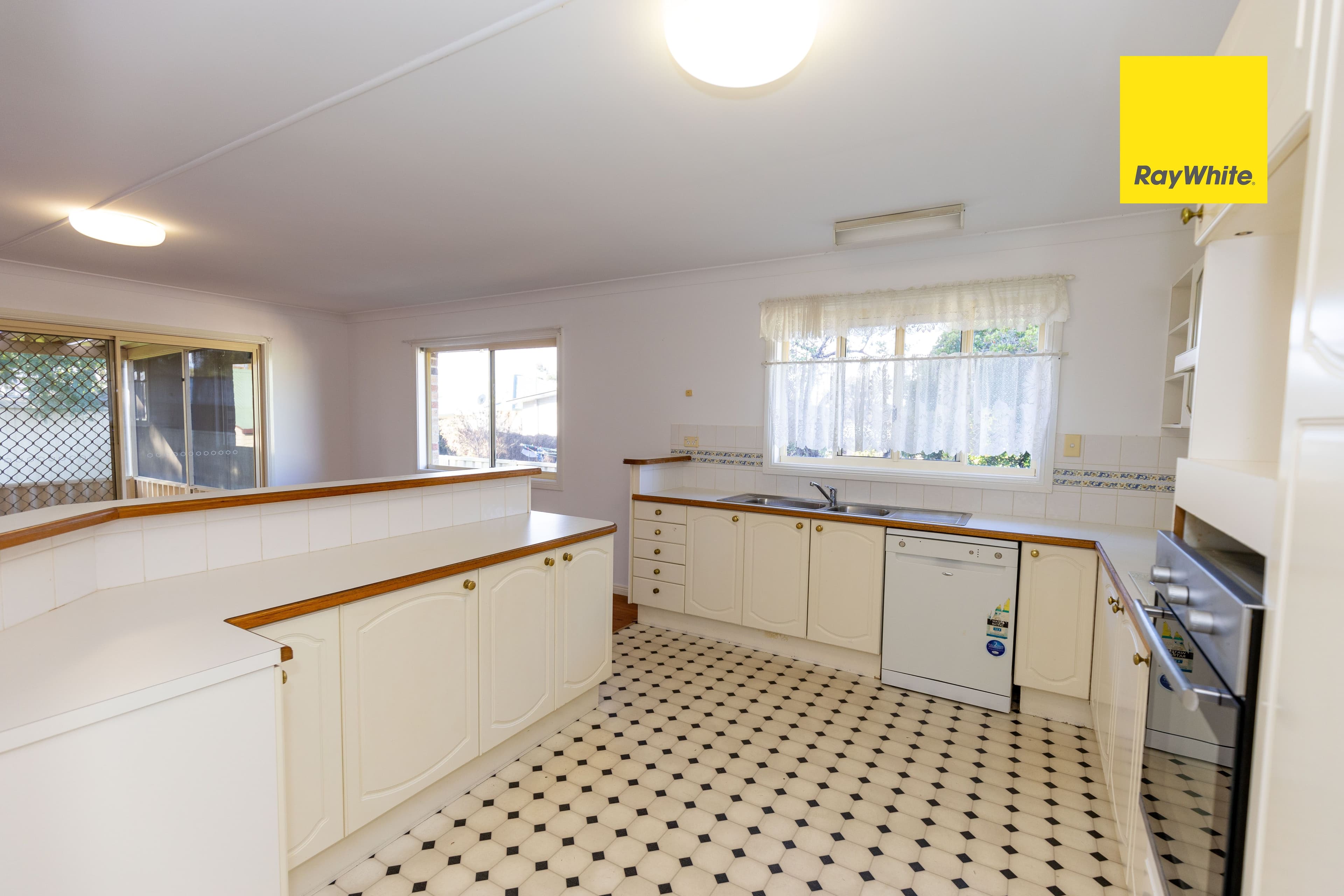 87A Urabatta Street, Inverell NSW 2360, Inverell - Thumbnail 7