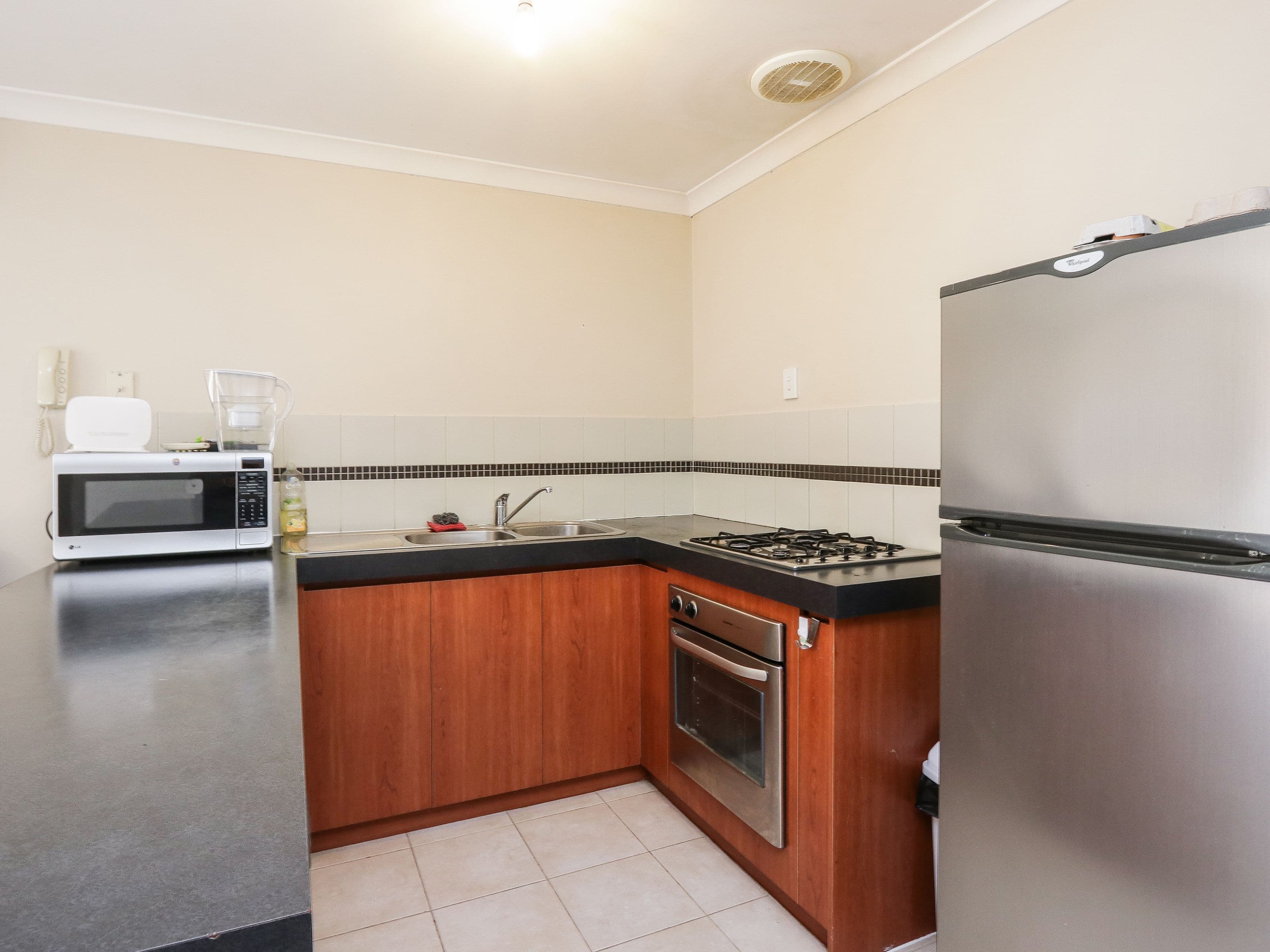 153 Sevenoaks Street, Cannington WA 6107, Cannington - Thumbnail 8