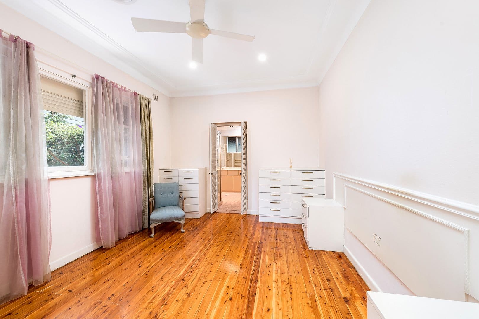 3 Dunkeld Avenue, Hurlstone Park NSW 2193, Hurlstone Park - Thumbnail 5