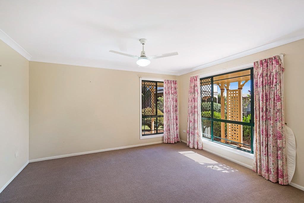 2 Shamrock Court, Middle Ridge QLD 4350, Middle Ridge - Thumbnail 4