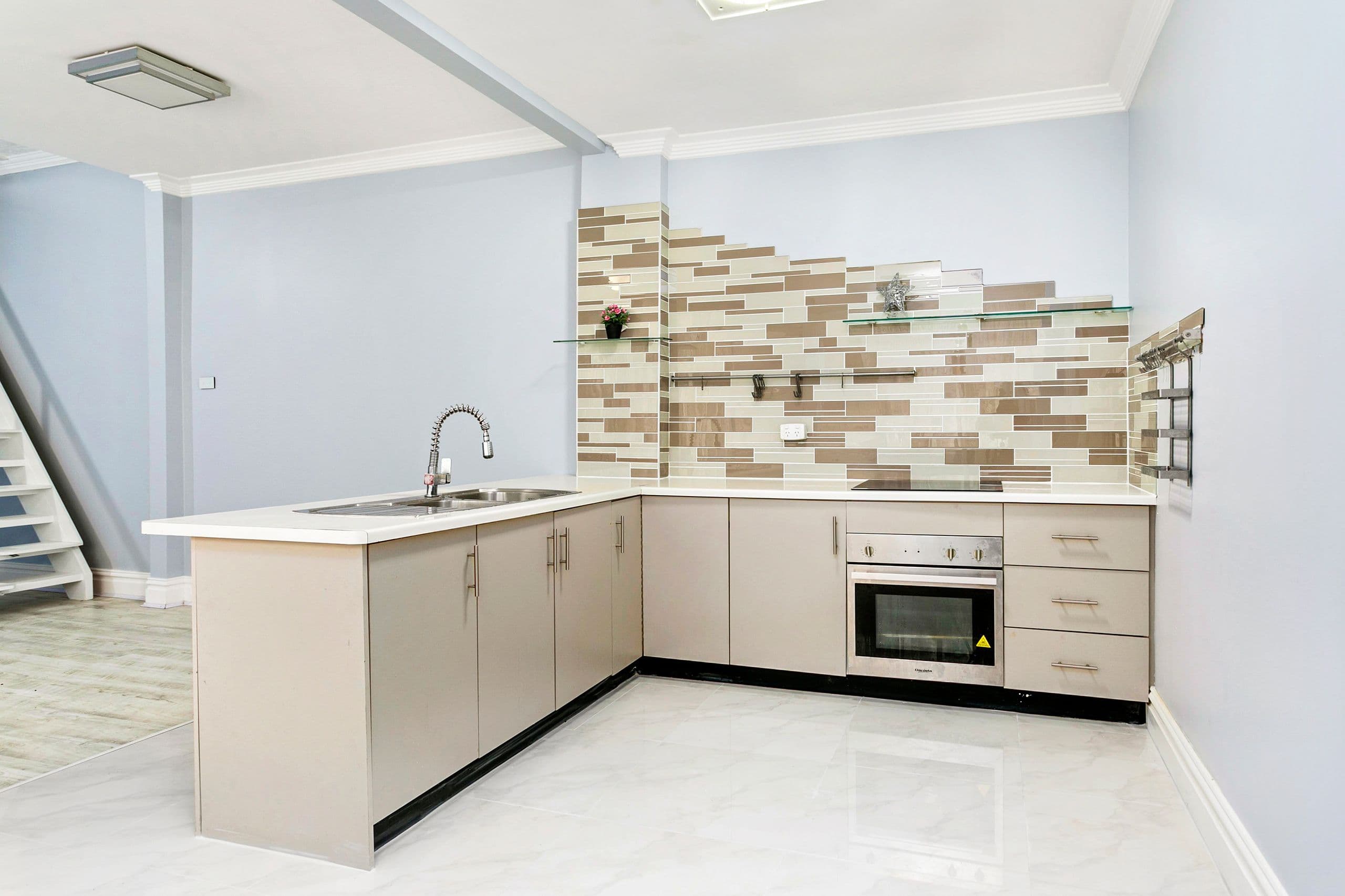 24 Carlton Parade, Carlton - Thumbnail 7