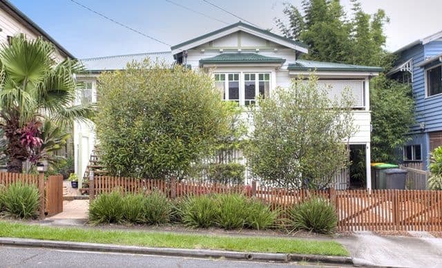30 Lochaber Street, DUTTON PARK QLD 4102, Dutton Park - Image 1