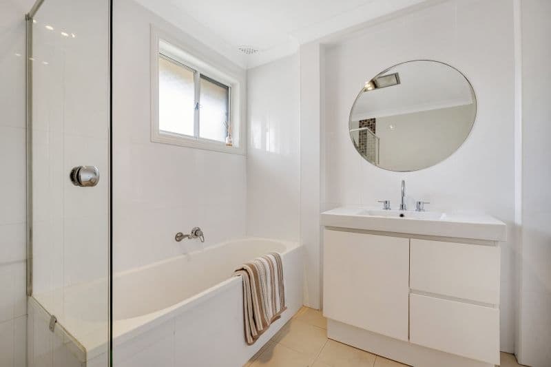 19 Tamarisk Crescent, Cherrybrook - Thumbnail 5