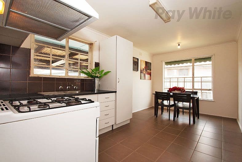 6 Jeanine Crescent, Fawkner VIC 3060, Fawkner - Thumbnail 4