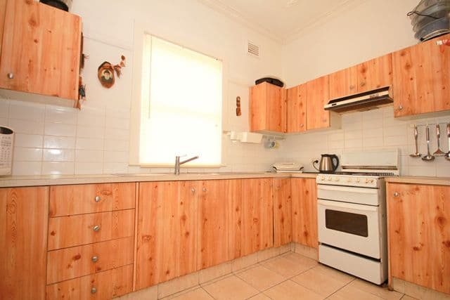 24 William Street, CONDELL PARK NSW 2200, Condell Park - Thumbnail 4