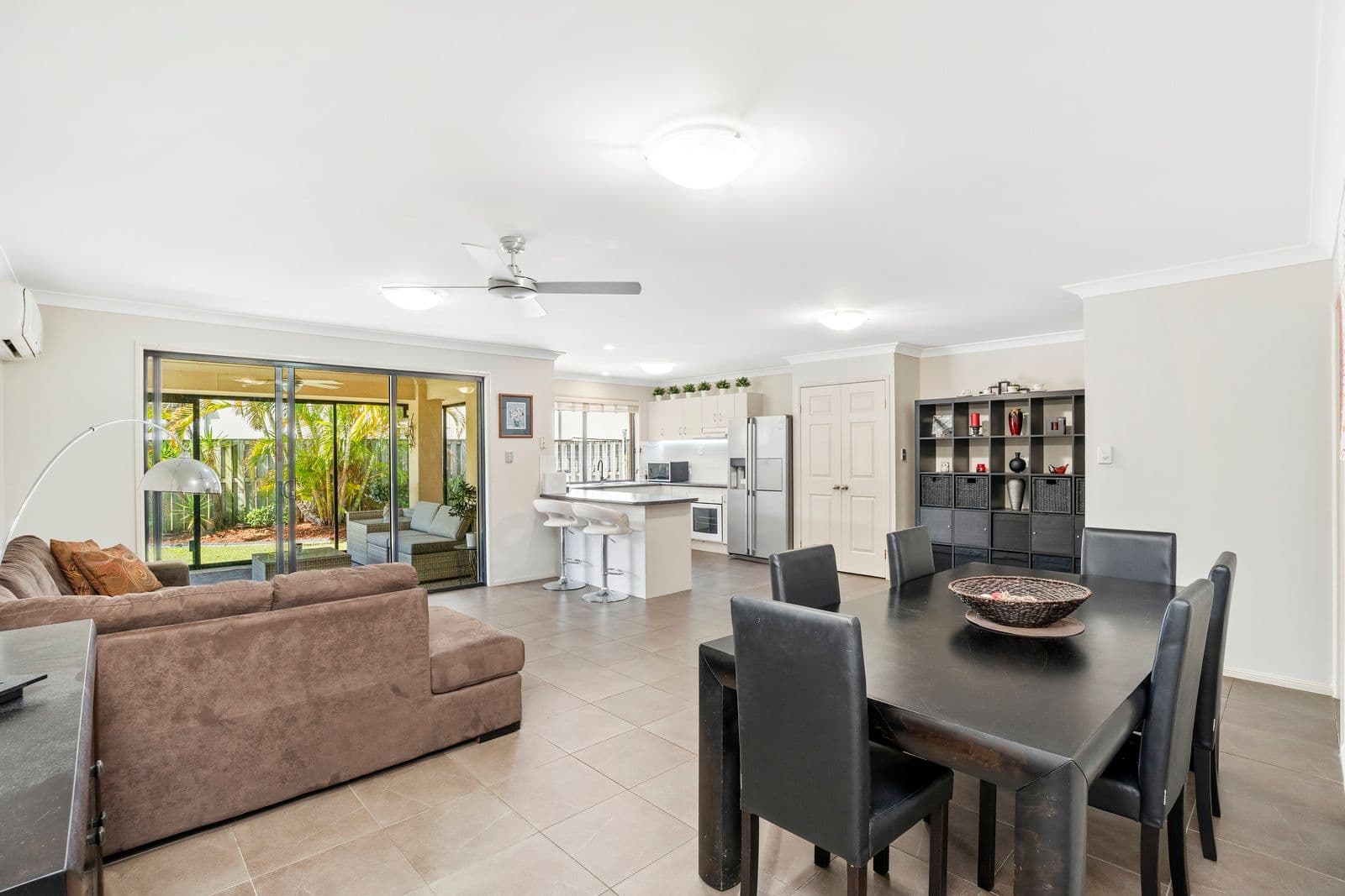 6 Xavier Place, Oxenford QLD 4210, Oxenford - Thumbnail 3