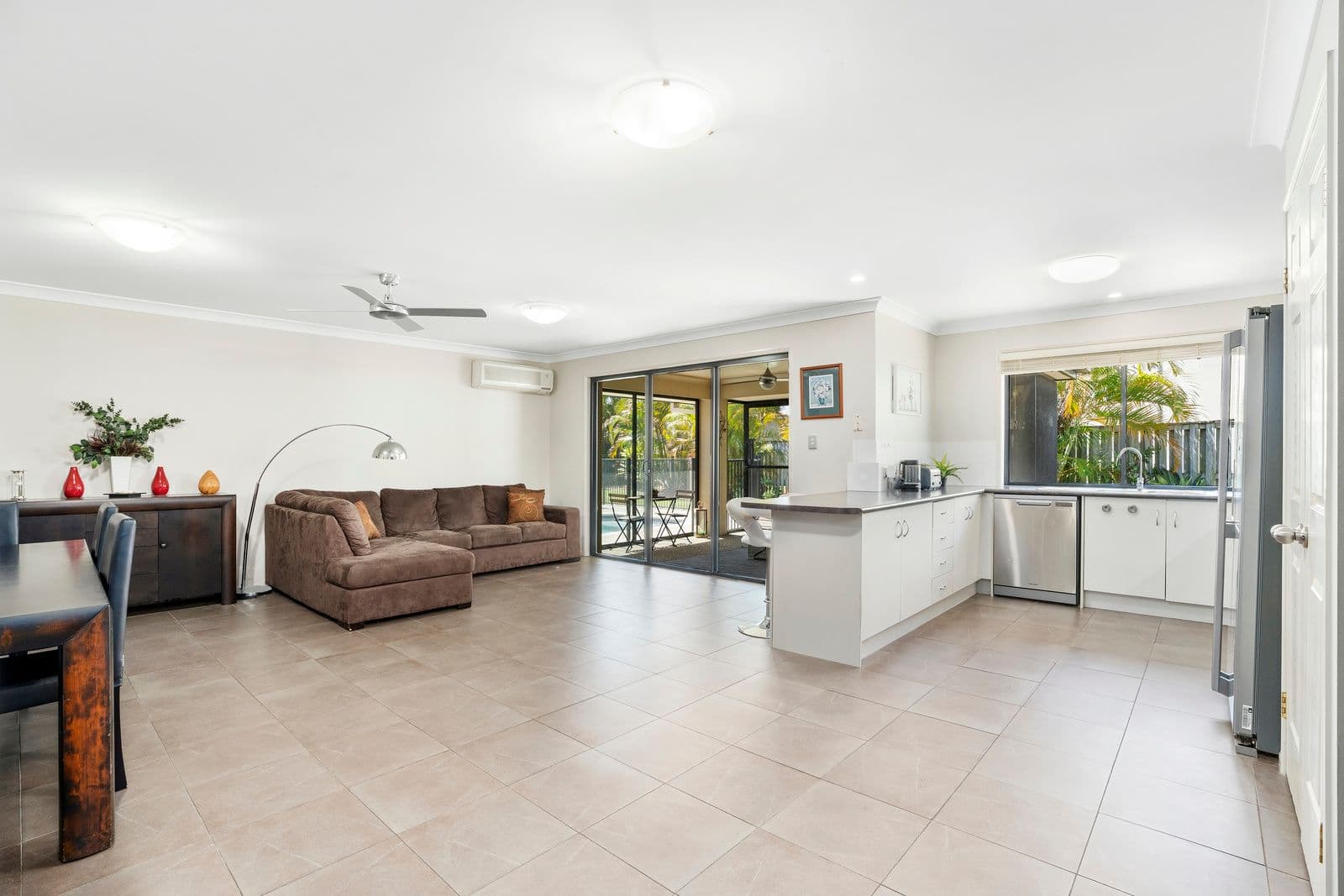 6 Xavier Place, Oxenford QLD 4210, Oxenford - Thumbnail 7