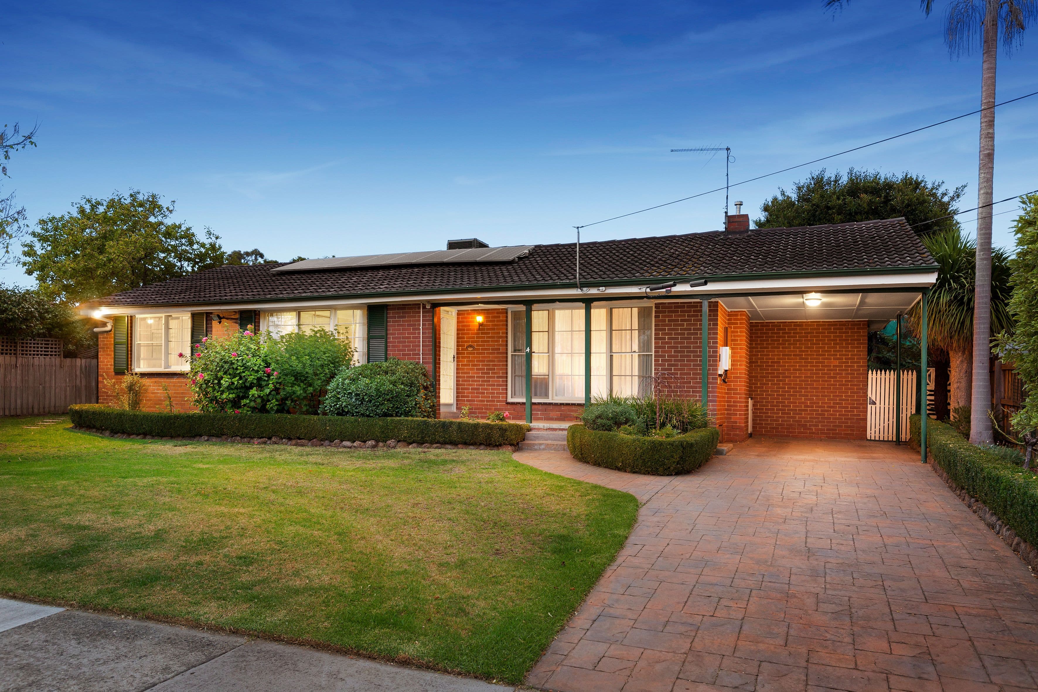 4 James Road, Glen Waverley VIC 3150, Glen Waverley - Image 1