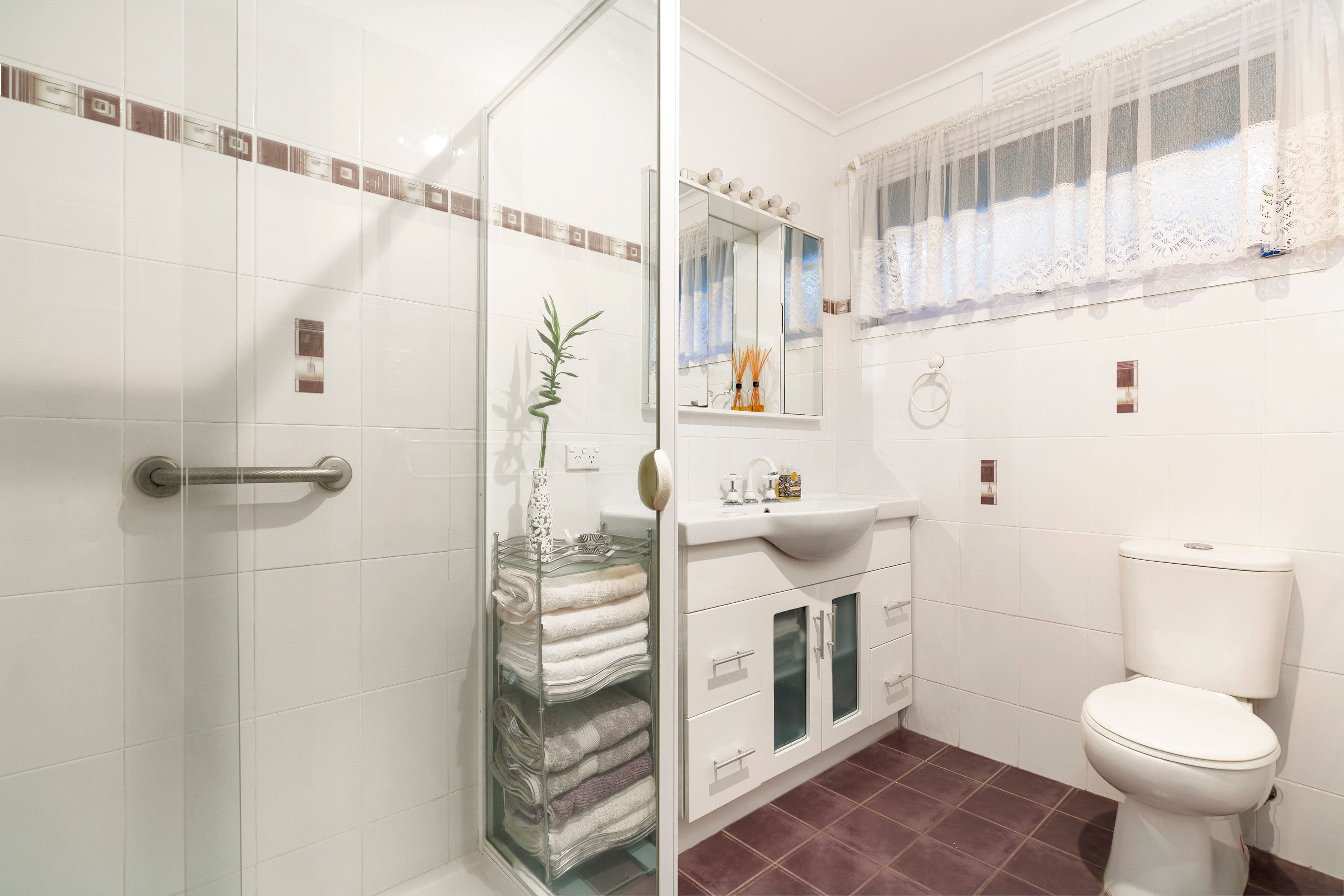 4 James Road, Glen Waverley VIC 3150, Glen Waverley - Thumbnail 8