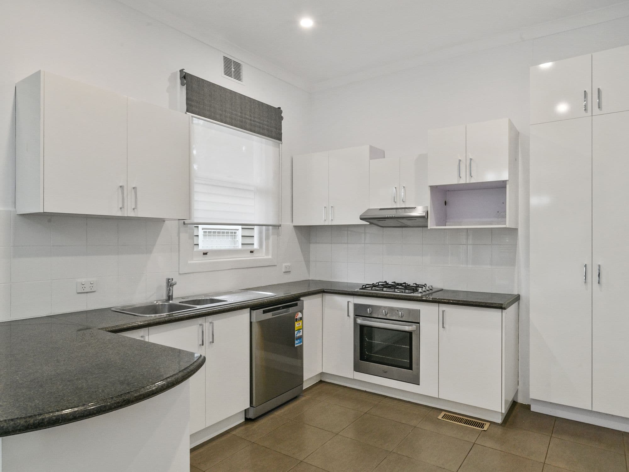 1 Ackerly Avenue, Benalla VIC 3672, Benalla - Thumbnail 2