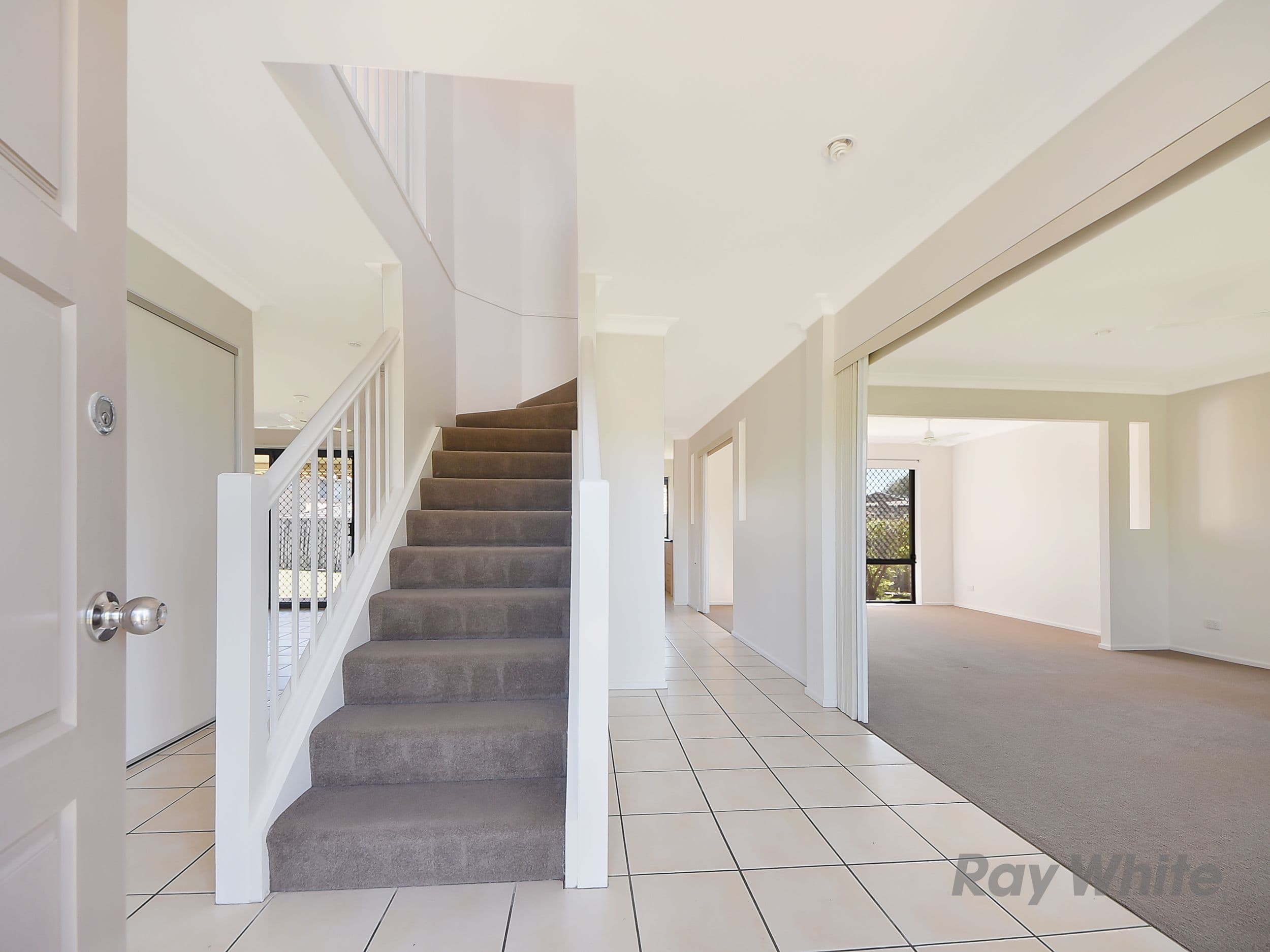 10 Oaktree Place, Bracken Ridge QLD 4017, Bracken Ridge - Thumbnail 2