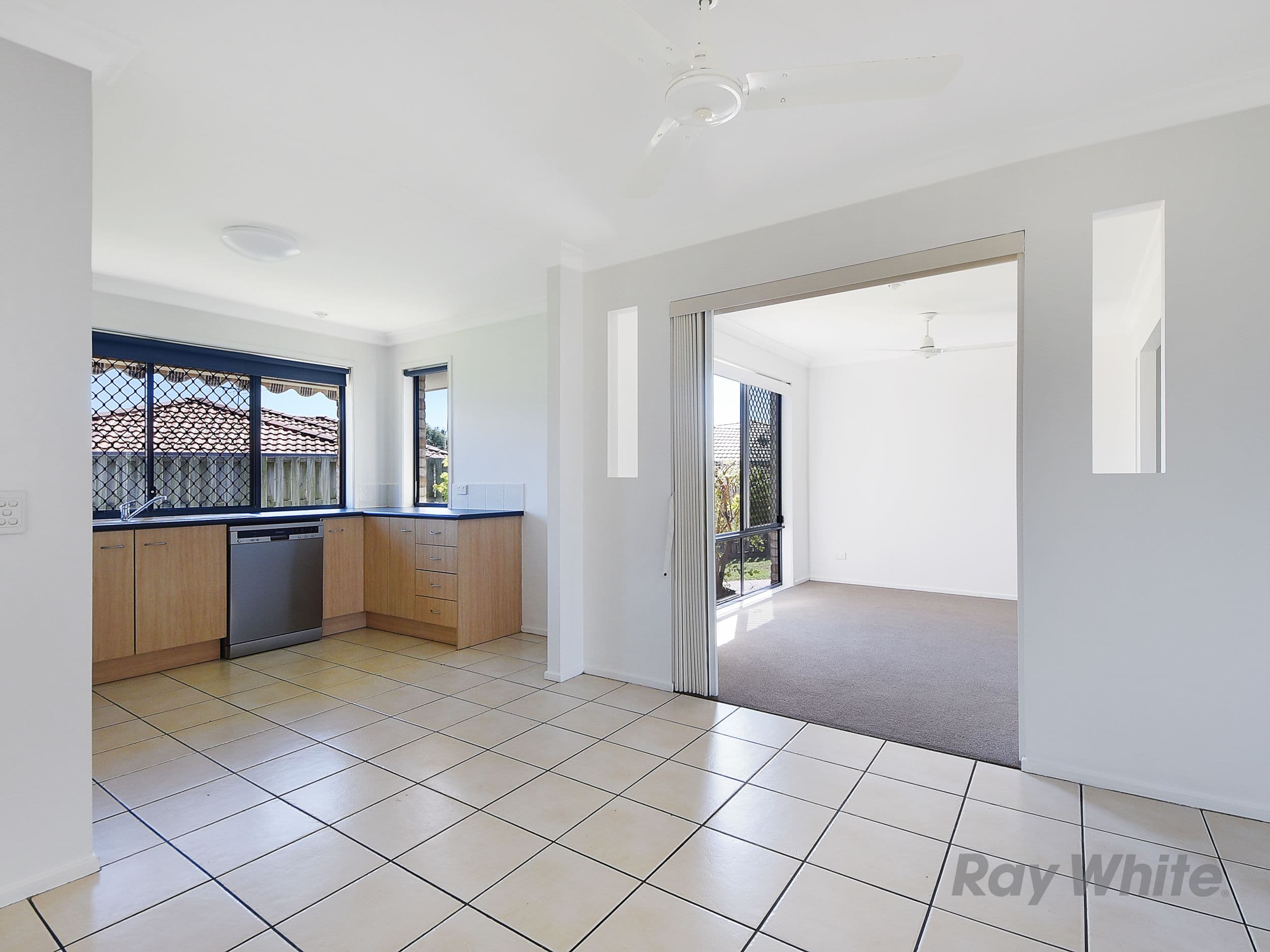 10 Oaktree Place, Bracken Ridge QLD 4017, Bracken Ridge - Thumbnail 6