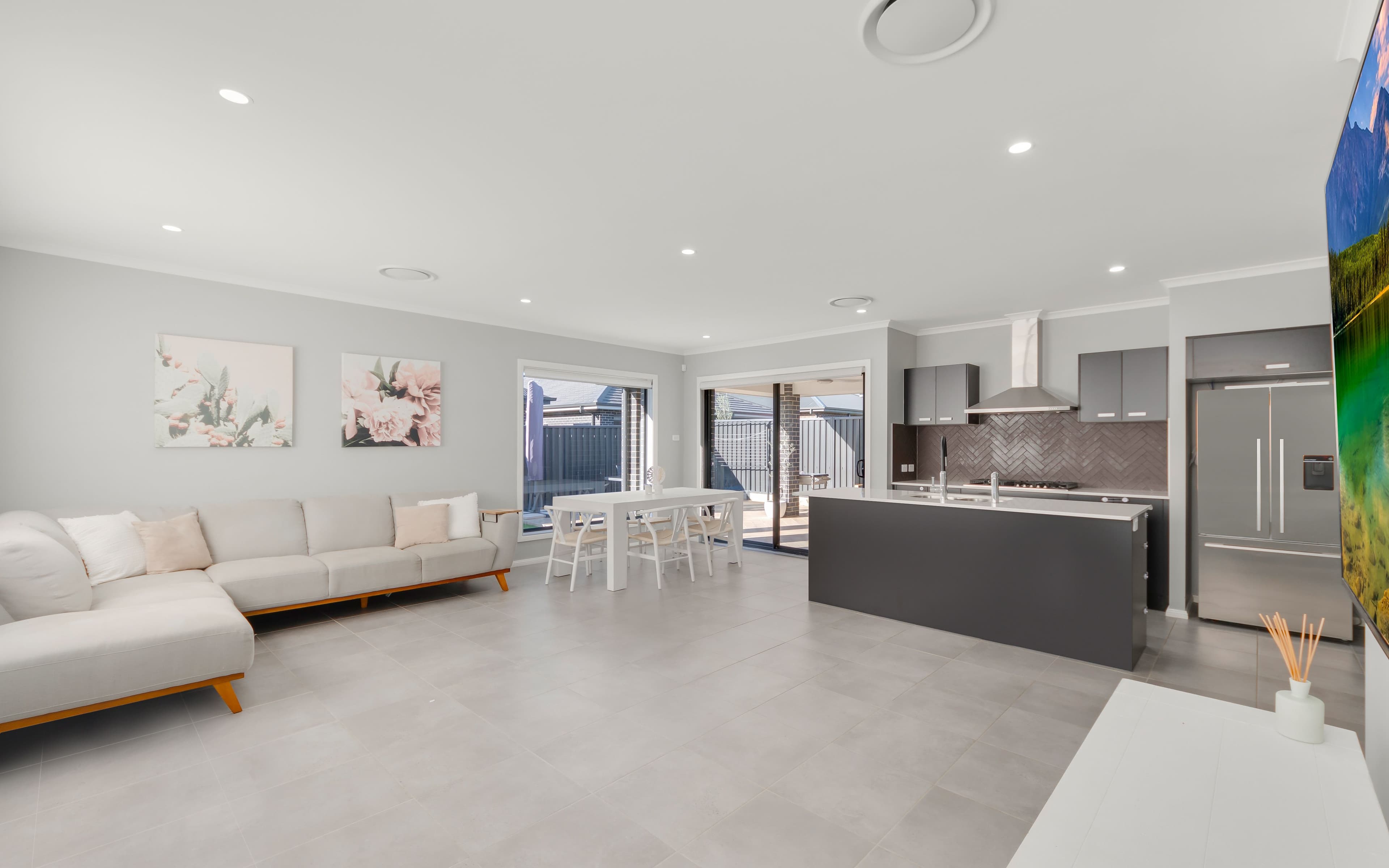 35 Derbyshire Road, Spring Farm NSW 2570, Spring Farm - Thumbnail 4