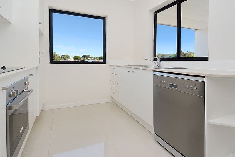  9 Greenbank Street, Chermside QLD 4032, Chermside - Thumbnail 5