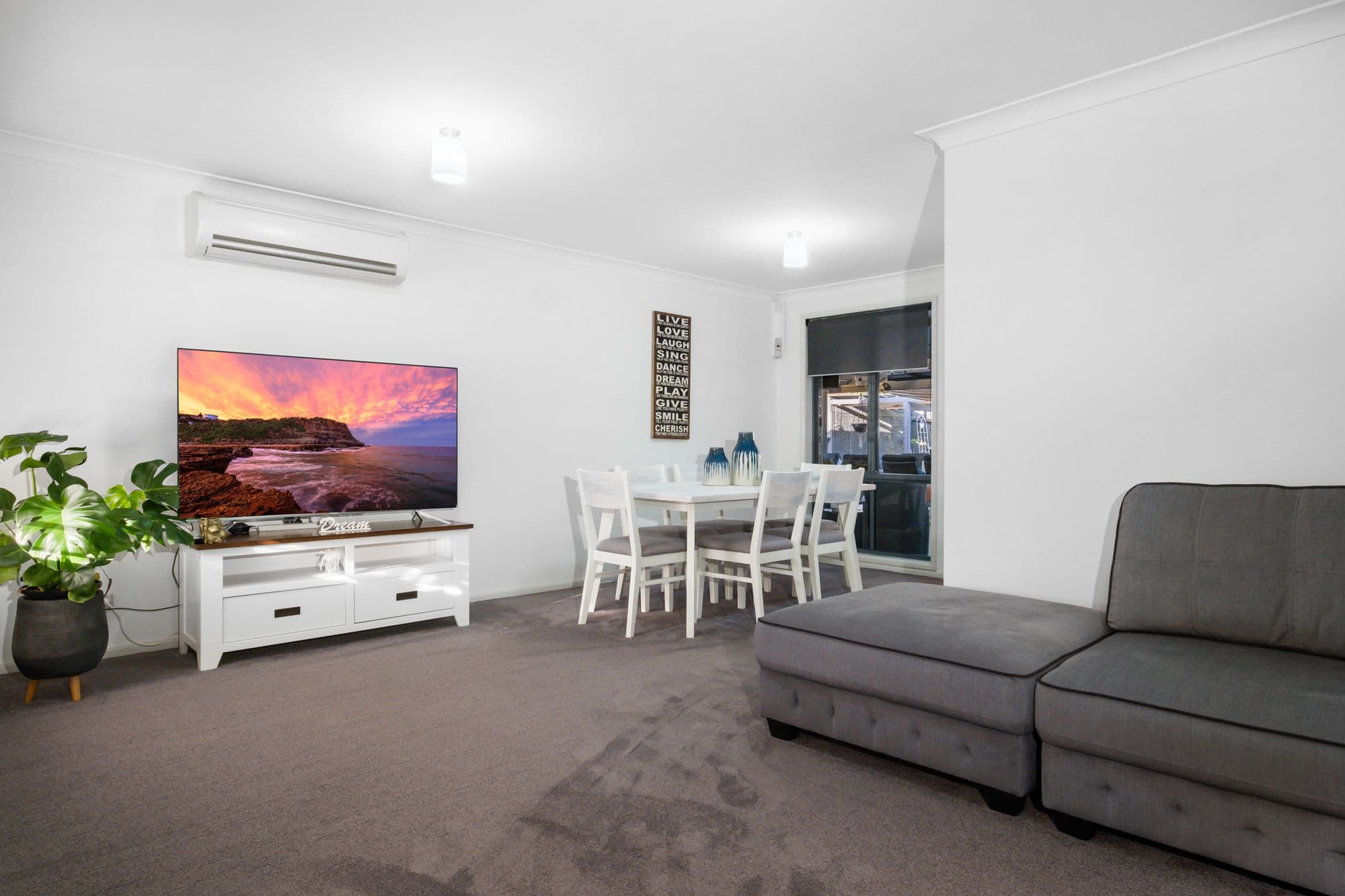 5 Timbara Crescent, Blue Haven NSW 2262, Blue Haven - Thumbnail 5
