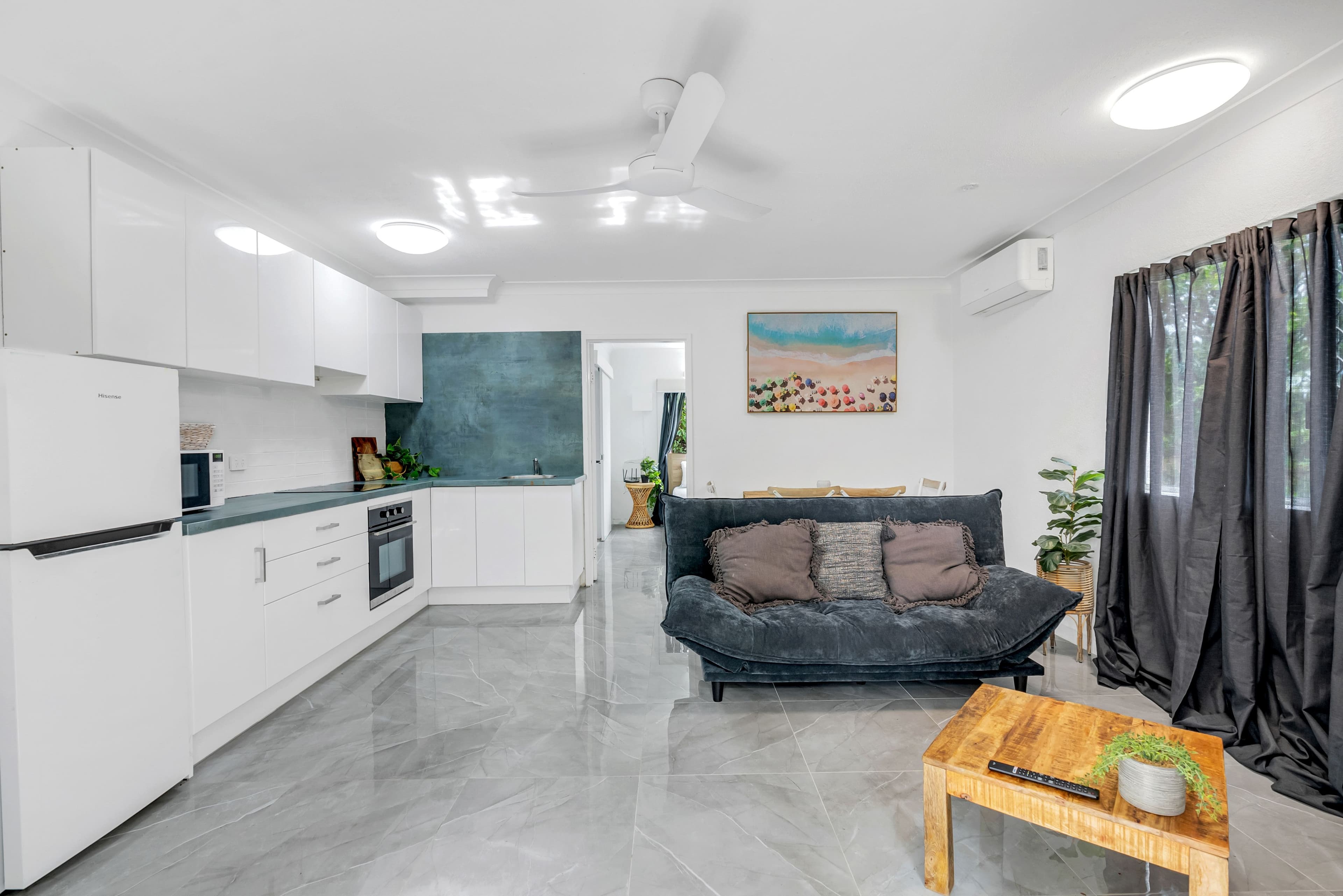 192-196 Mann Street, Westcourt QLD 4870, Westcourt - Thumbnail 4