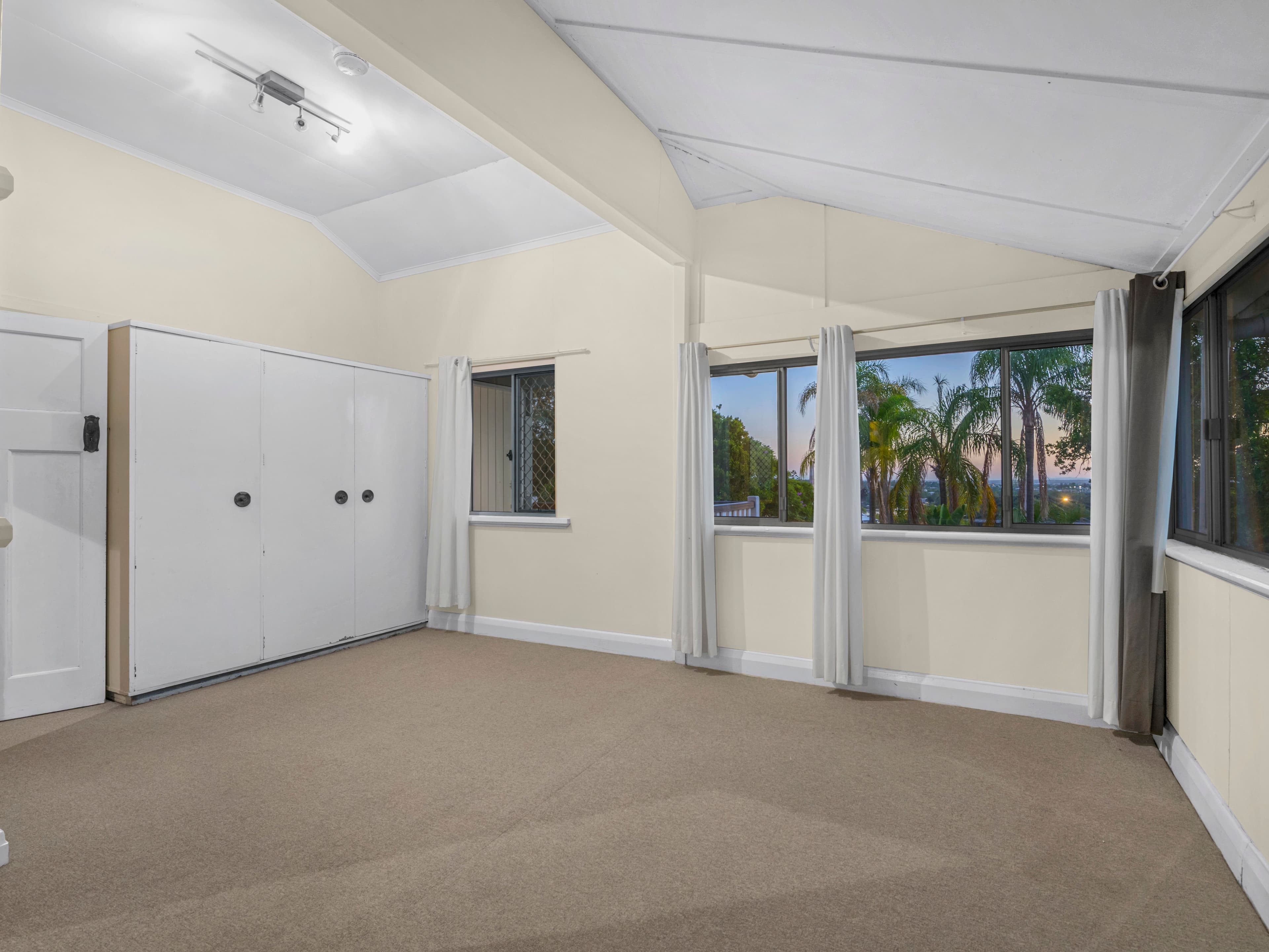 21 Rosary Crescent, Highgate Hill QLD 4101, Highgate Hill - Thumbnail 7